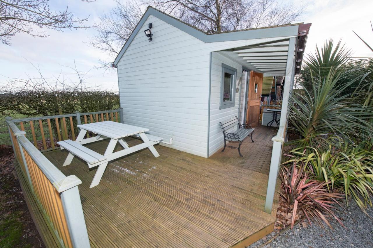 Seaways glamping, Cedar Apartment Driffield Bagian luar foto