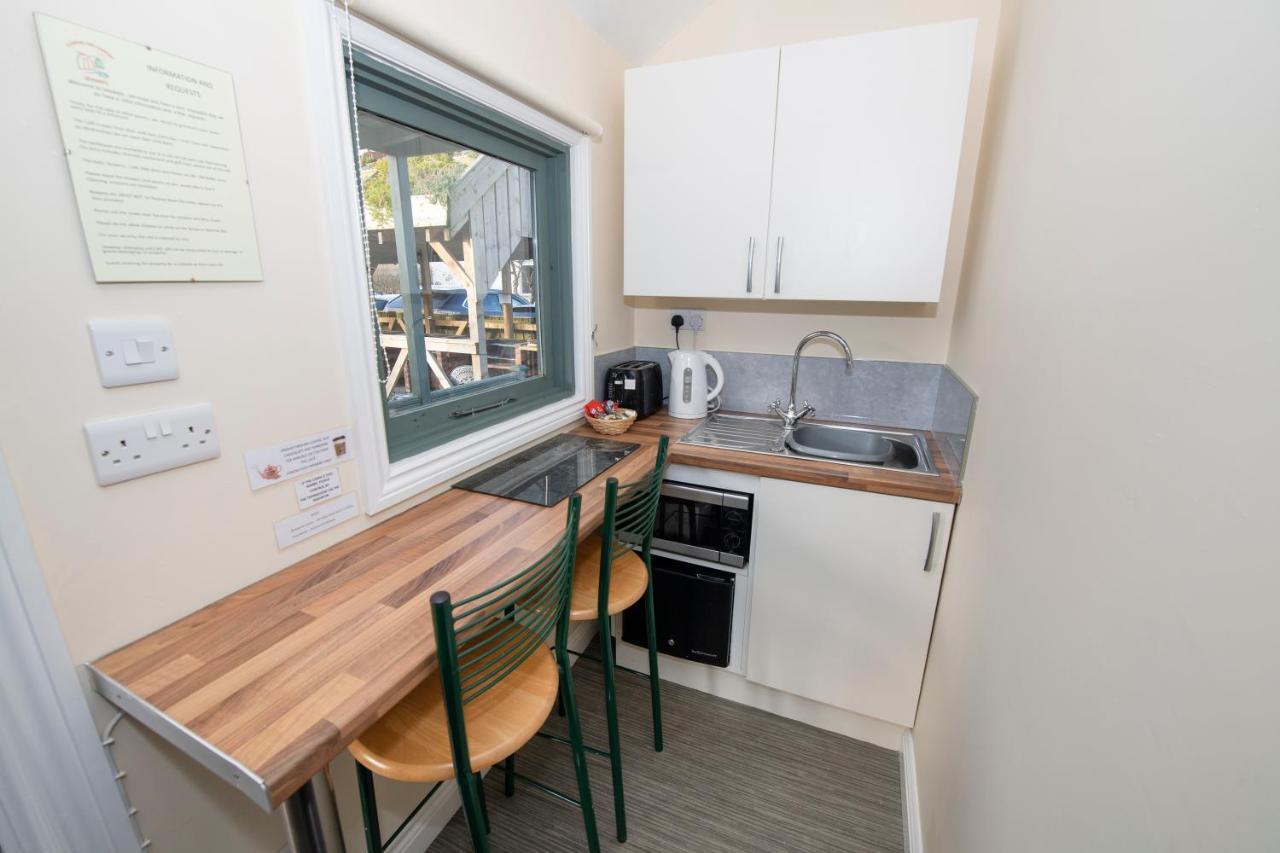 Seaways glamping, Cedar Apartment Driffield Bagian luar foto