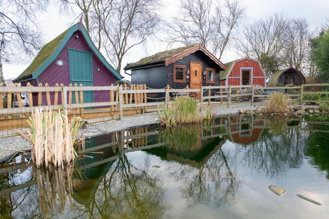 Seaways glamping, Cedar Apartment Driffield Bagian luar foto